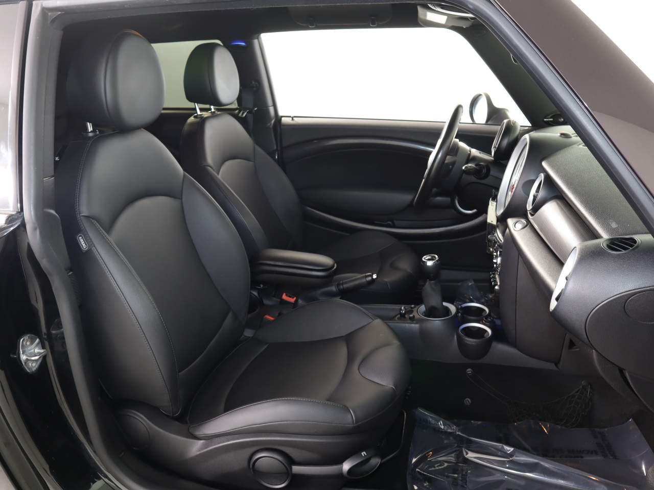 Used 2013 Midnight Black Metallic MINI Cooper S image 14