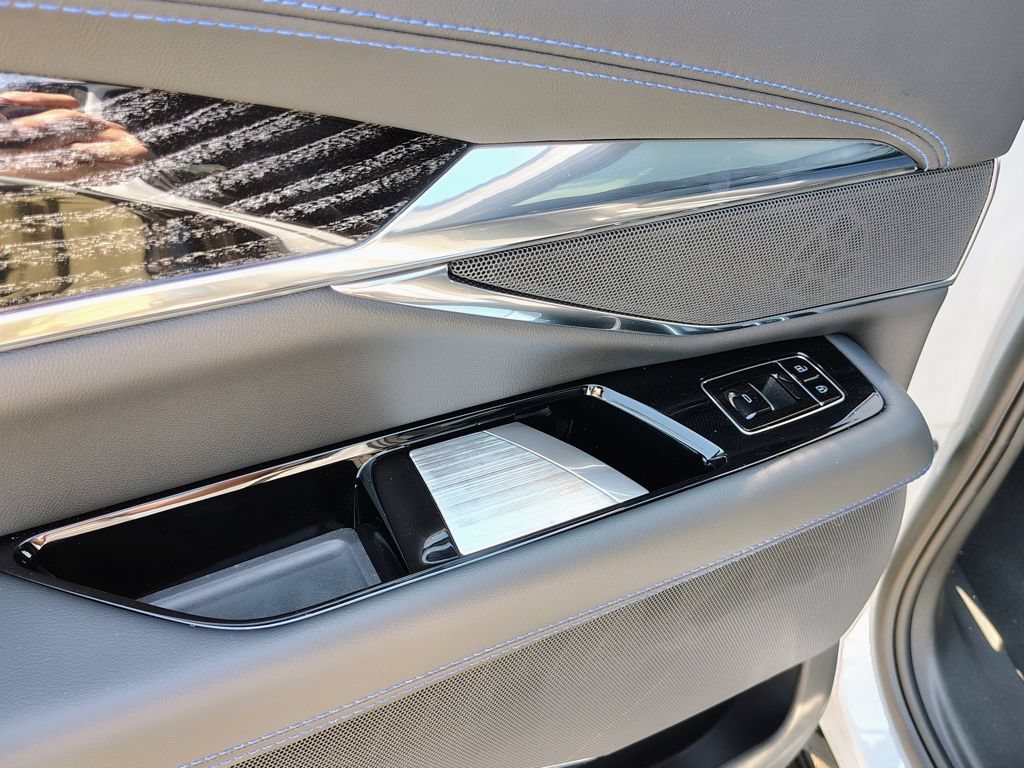 2026 Cadillac Escalade IQ Sport - Photo 35