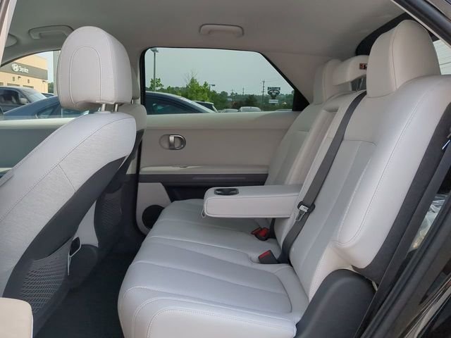Certified Used 2023 Black Hyundai SEL image 13