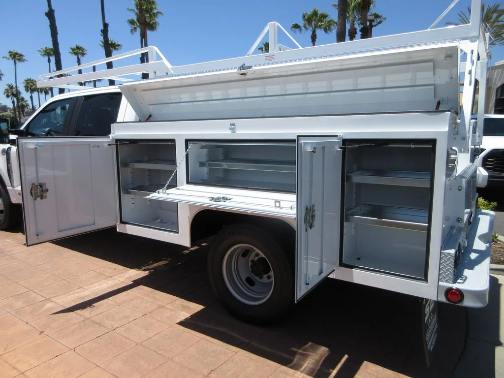 New 2026 Oxford White Ford XL image 13