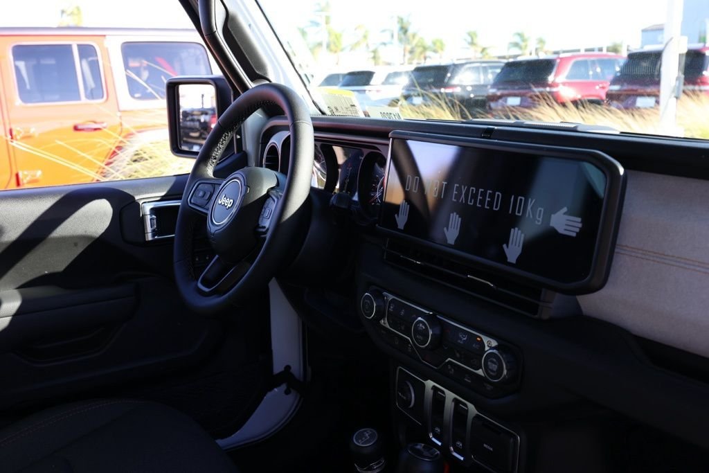 New 2026 Bright White Clear-Coat Exterior Paint Jeep Sport S image 17