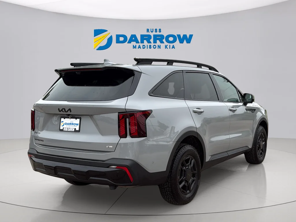 Certified Used 2026 Wolf Gray Kia X-Pro SX Prestige image 5