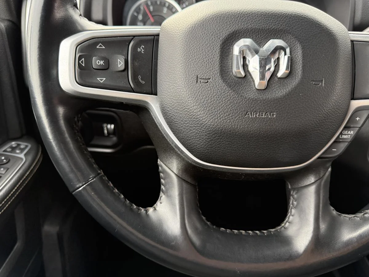Used 2023 White RAM Big Horn image 29