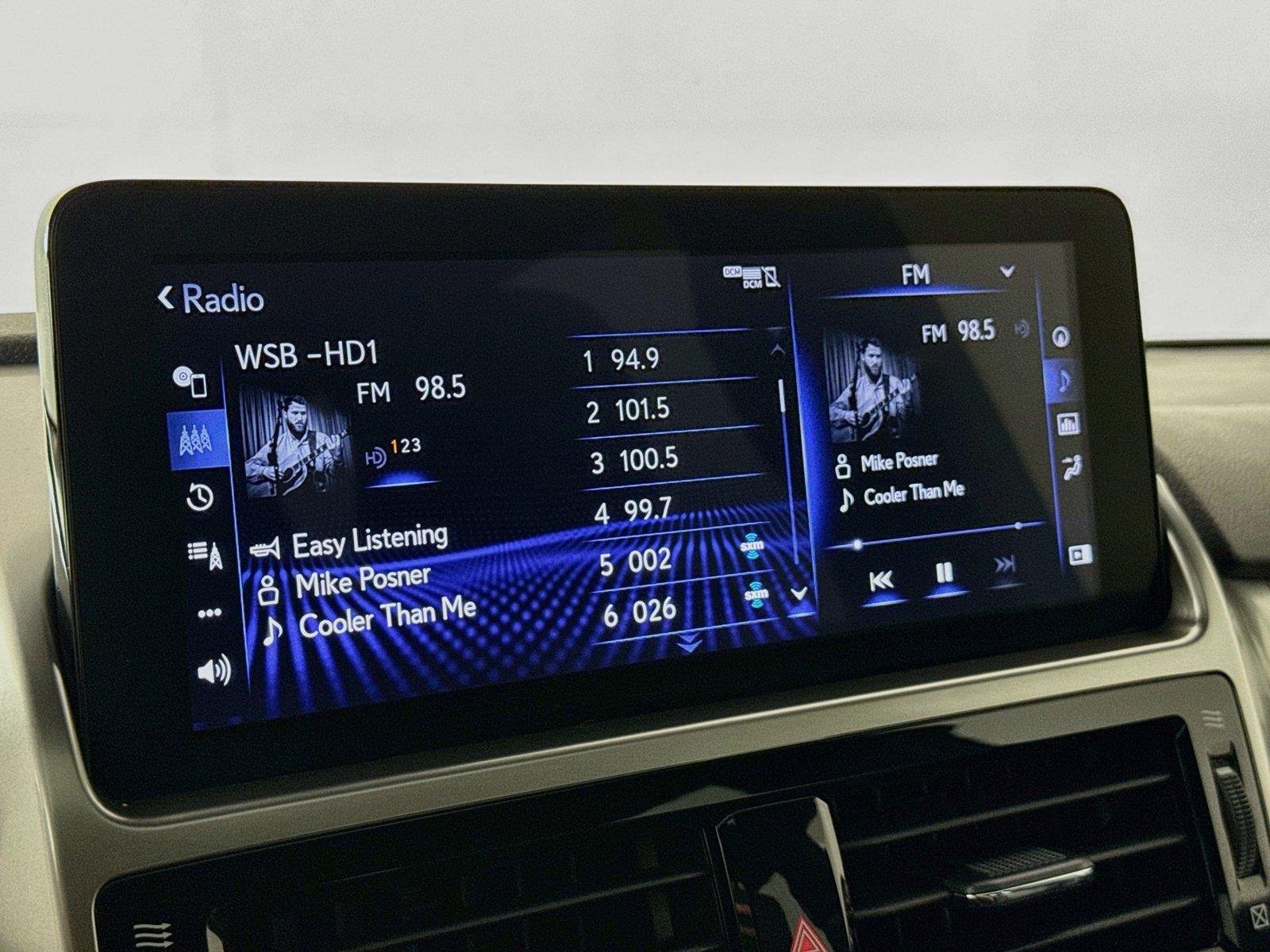 Used 2023 Eminent White Pearl Lexus GX 460 Premium image 25
