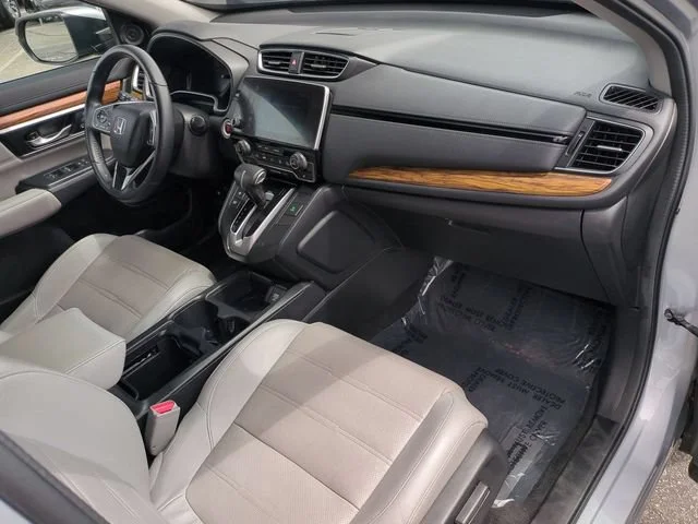 Used 2018 Silver Honda Touring image 37
