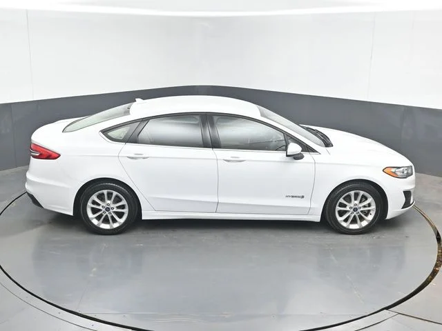 Used 2019 Oxford White Ford SE image 37