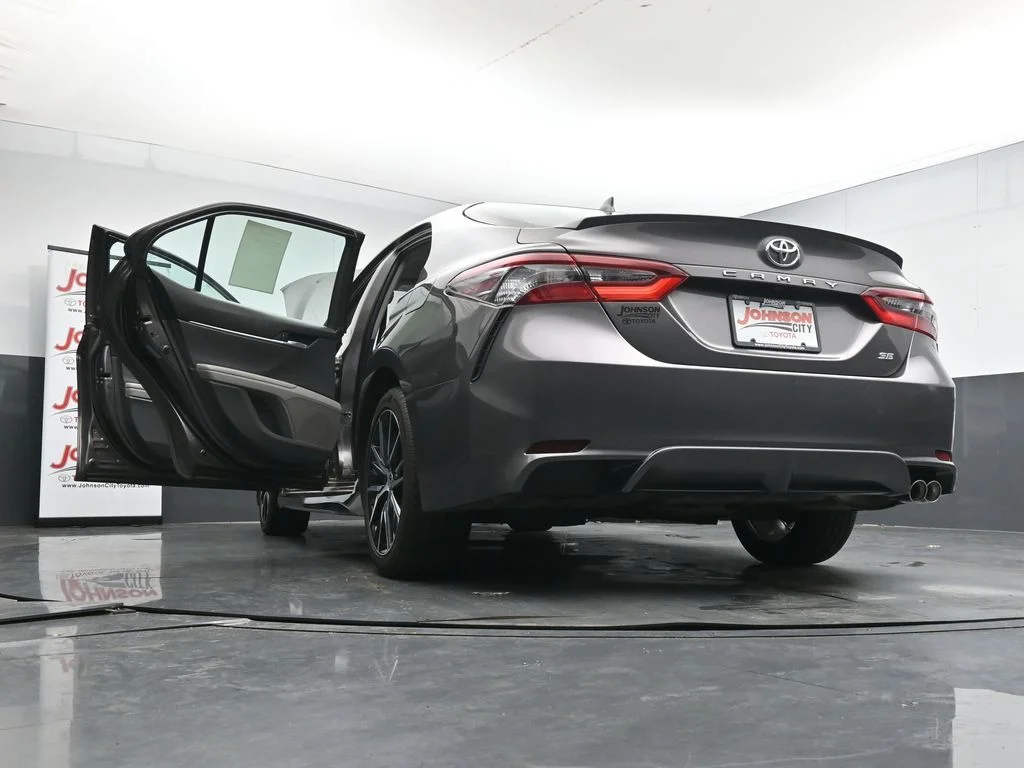 2022 Toyota Camry SE - Photo 44