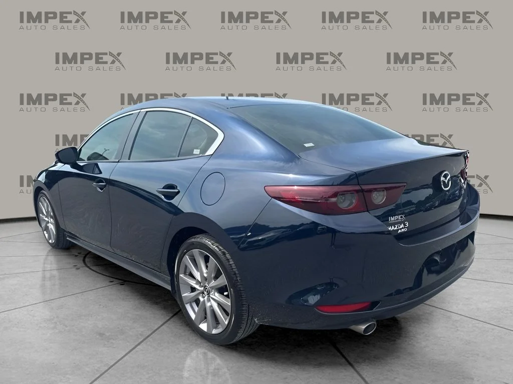 Used 2021 Blue Mazda Preferred 2.5 S image 2