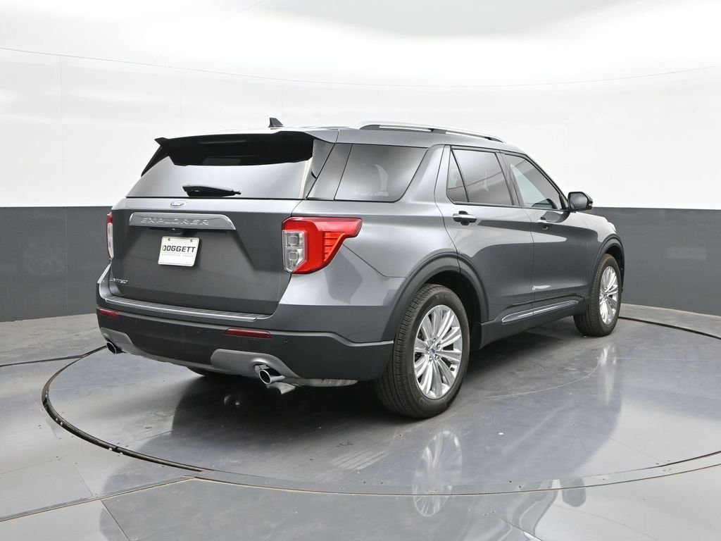 Used 2023 Gray Ford Limited image 11
