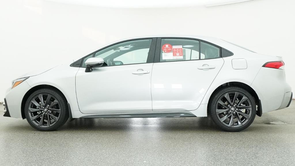 New 2027 Classic Silver Metallic Toyota SE image 2