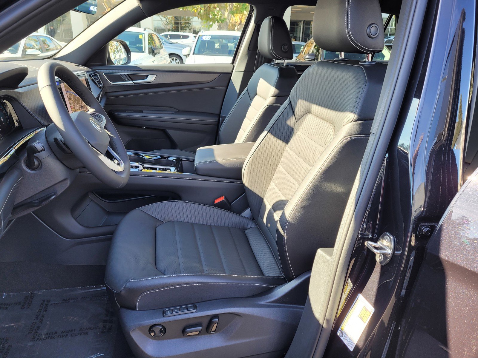 2024 Volkswagen Atlas Cross Sport SEL R-LINE - Photo 8