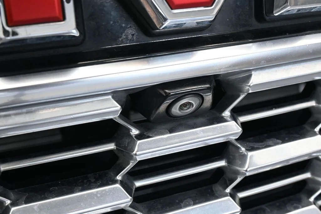 Used 2022 Onyx Black GMC Denali image 57