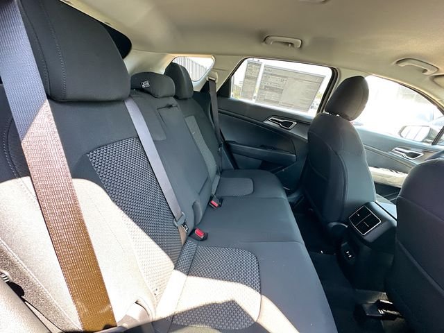 Used 2026 Fusion Orange Kia LX image 27