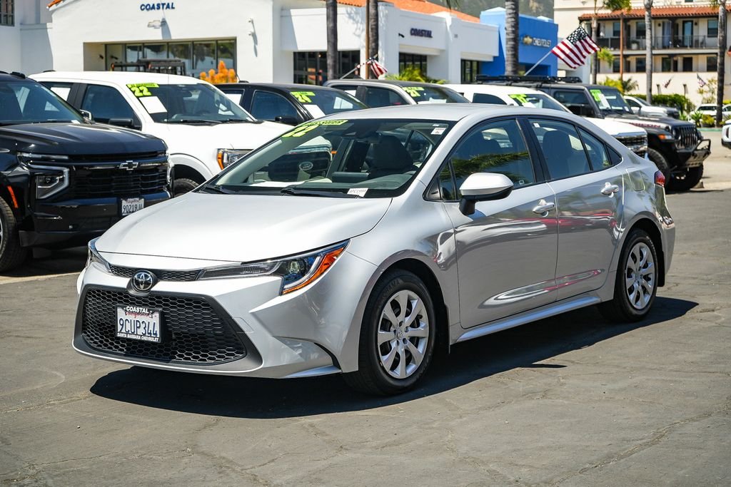 Used 2022 Silver Toyota LE image 3