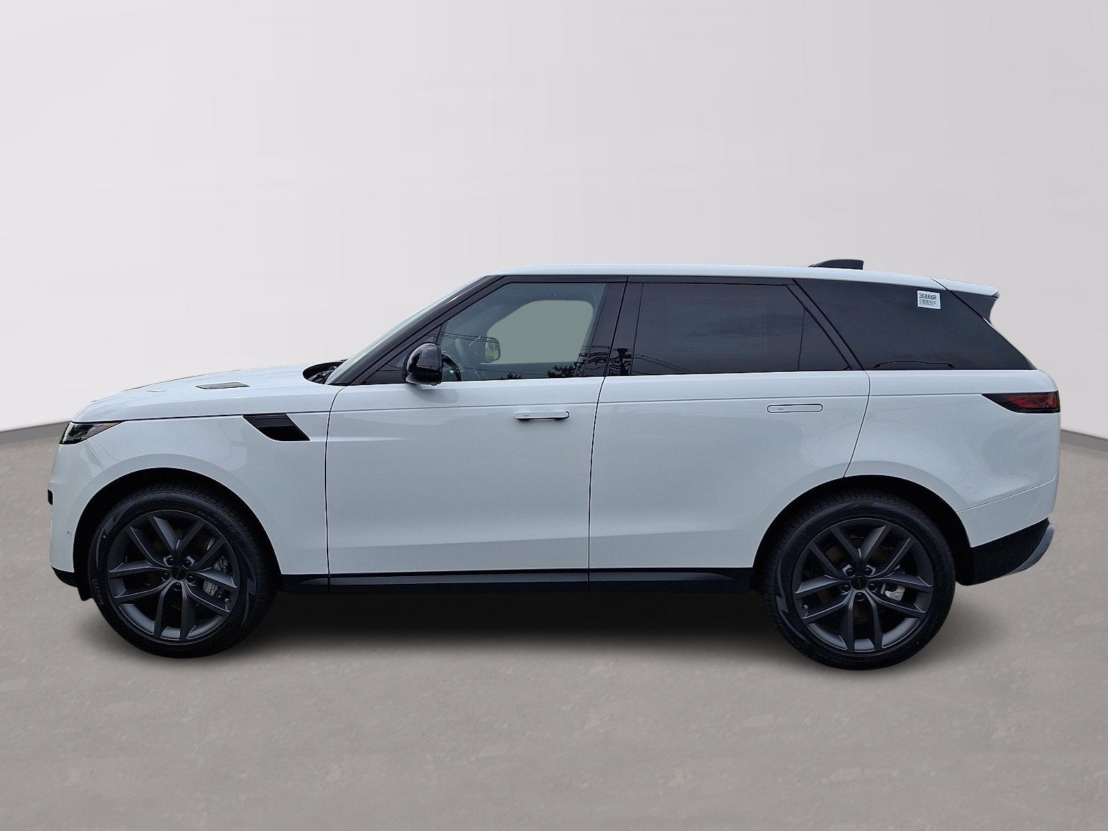 New 2026 Fuji White Land Rover SE image 5