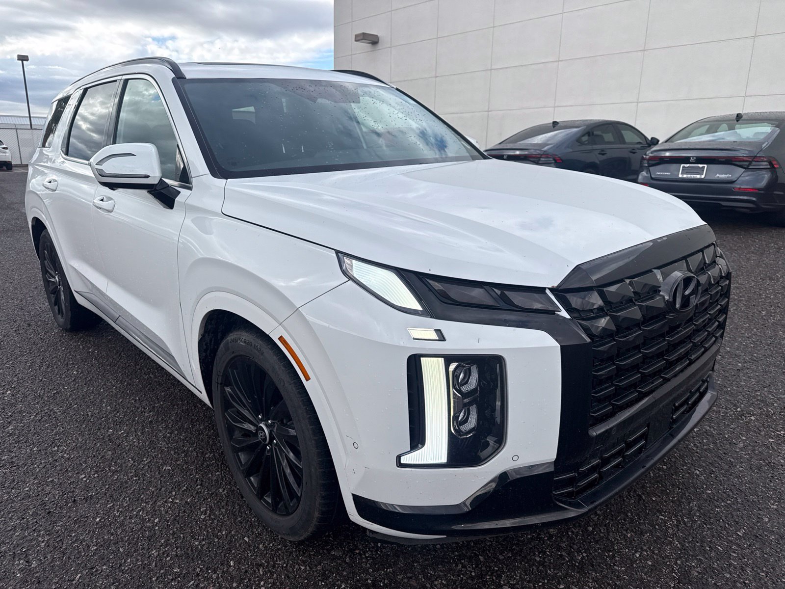 Used 2024 White Hyundai Calligraphy Night Edition image 7