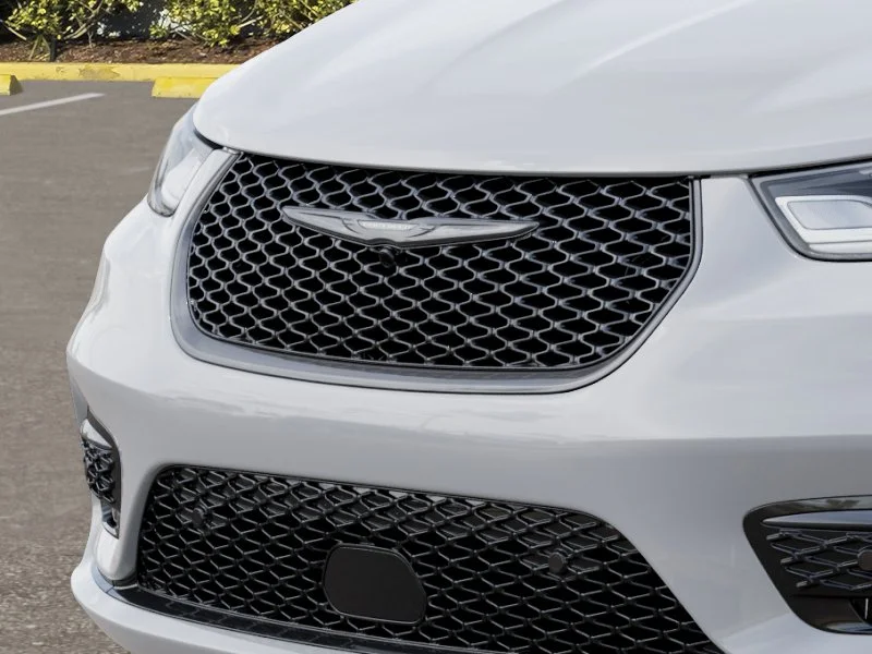 New 2026 Bright White Clear-Coat Exterior Paint Chrysler Select image 69