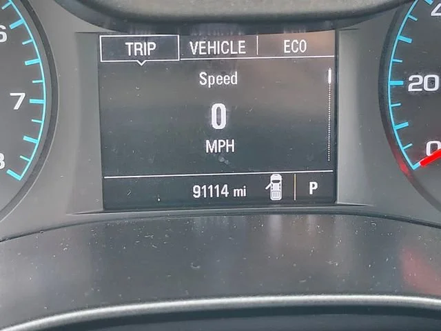 Used 2022 Summit White Chevrolet WT image 37