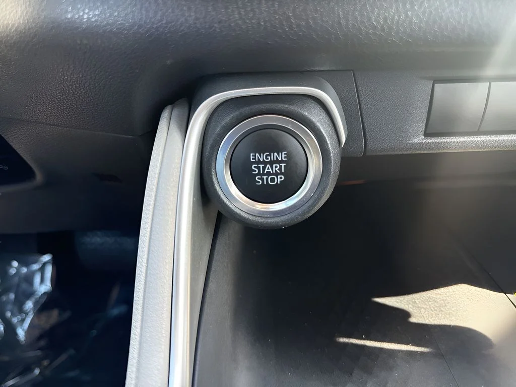 Used 2025 Silver Toyota XLE image 23
