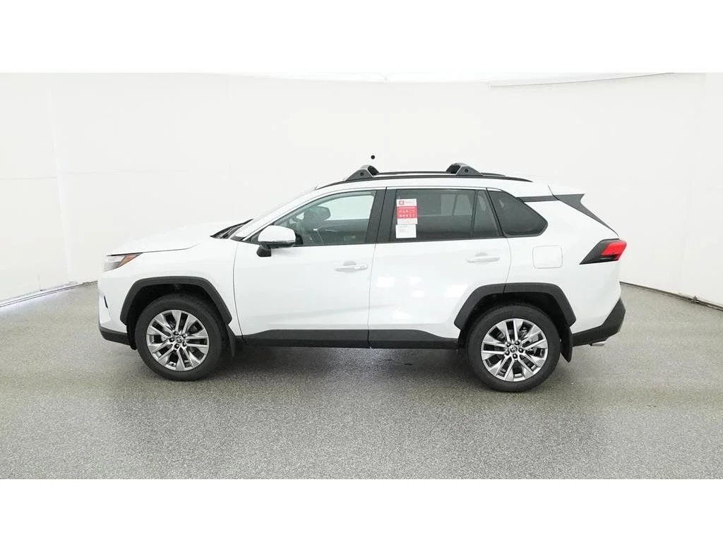 Used 2025 Beige Toyota Limited image 5