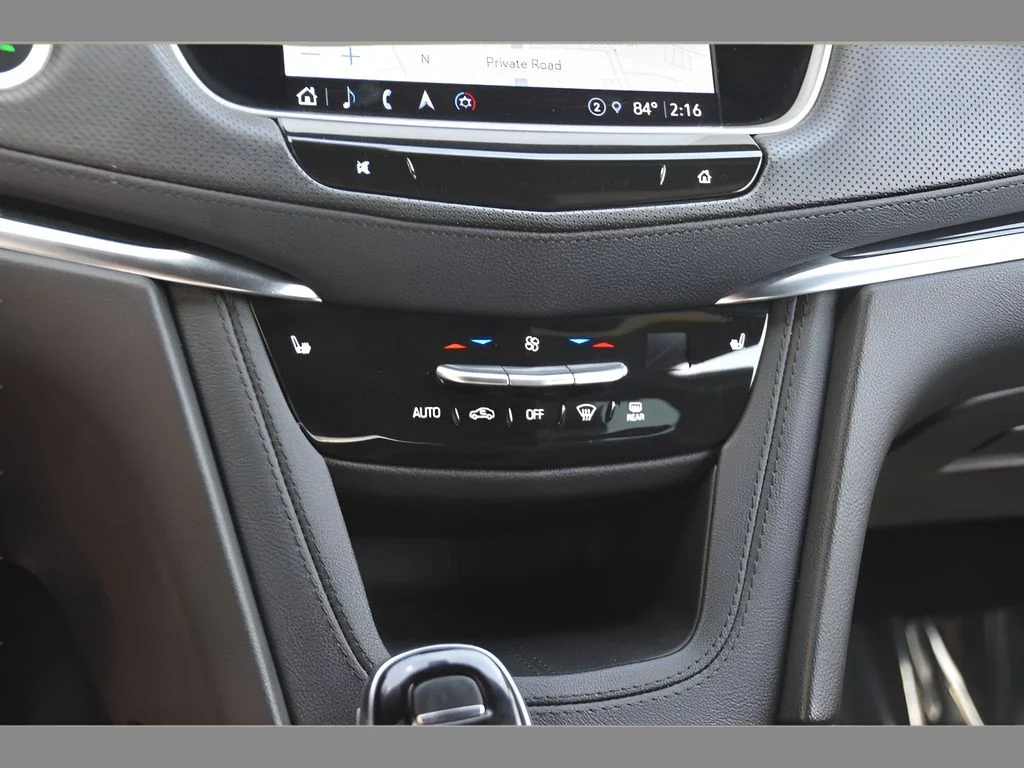 2025 Cadillac XT5 Premium Luxury - Photo 39
