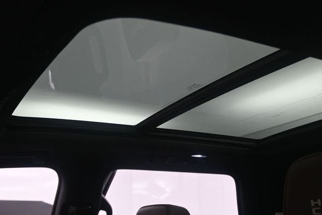 Used 2023 Black Chevrolet High Country image 16