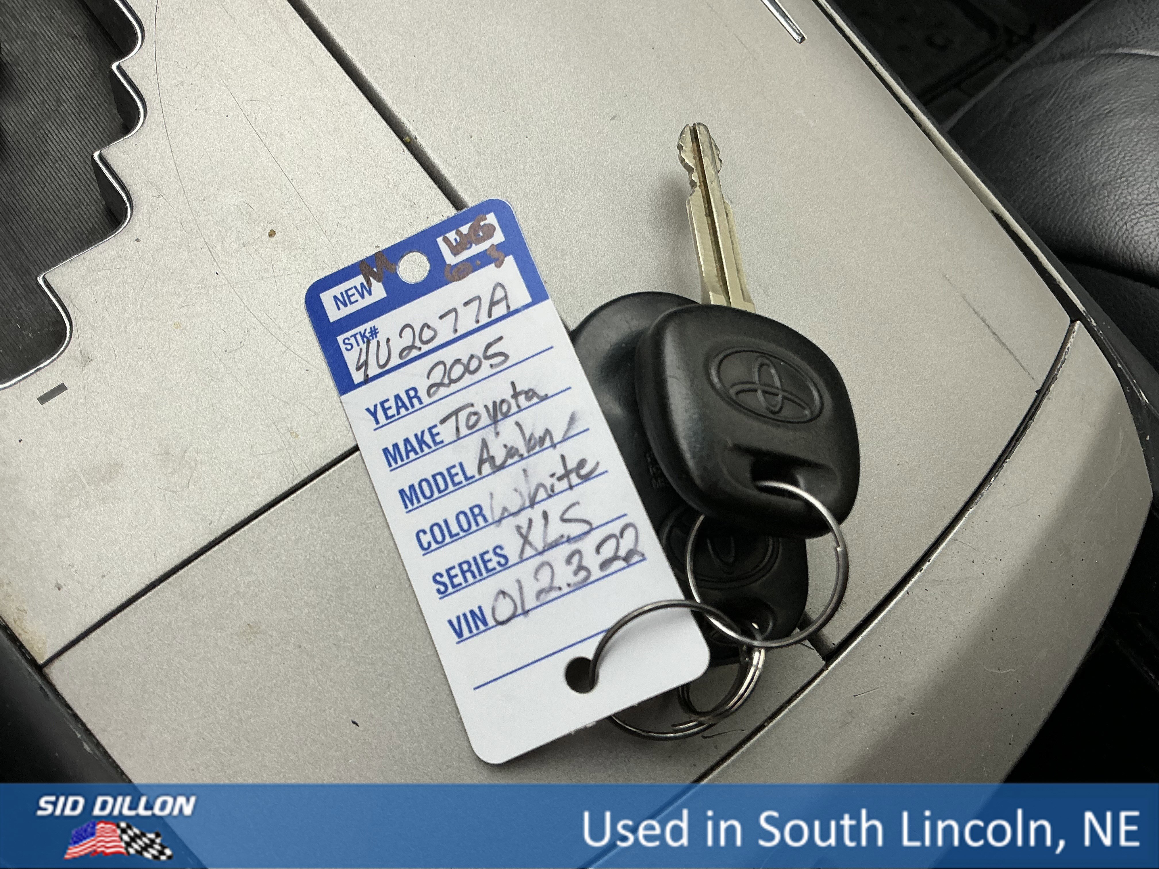 Used 2005 Blizzard Pearl Toyota XLS image 7