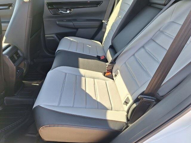 New 2026 Platinum White Pearl Honda Sport Touring image 23