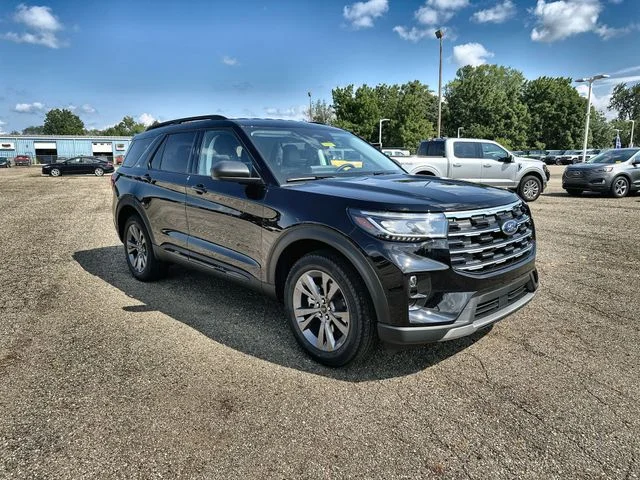 New 2026 Agate Black Metallic Ford Active image 11