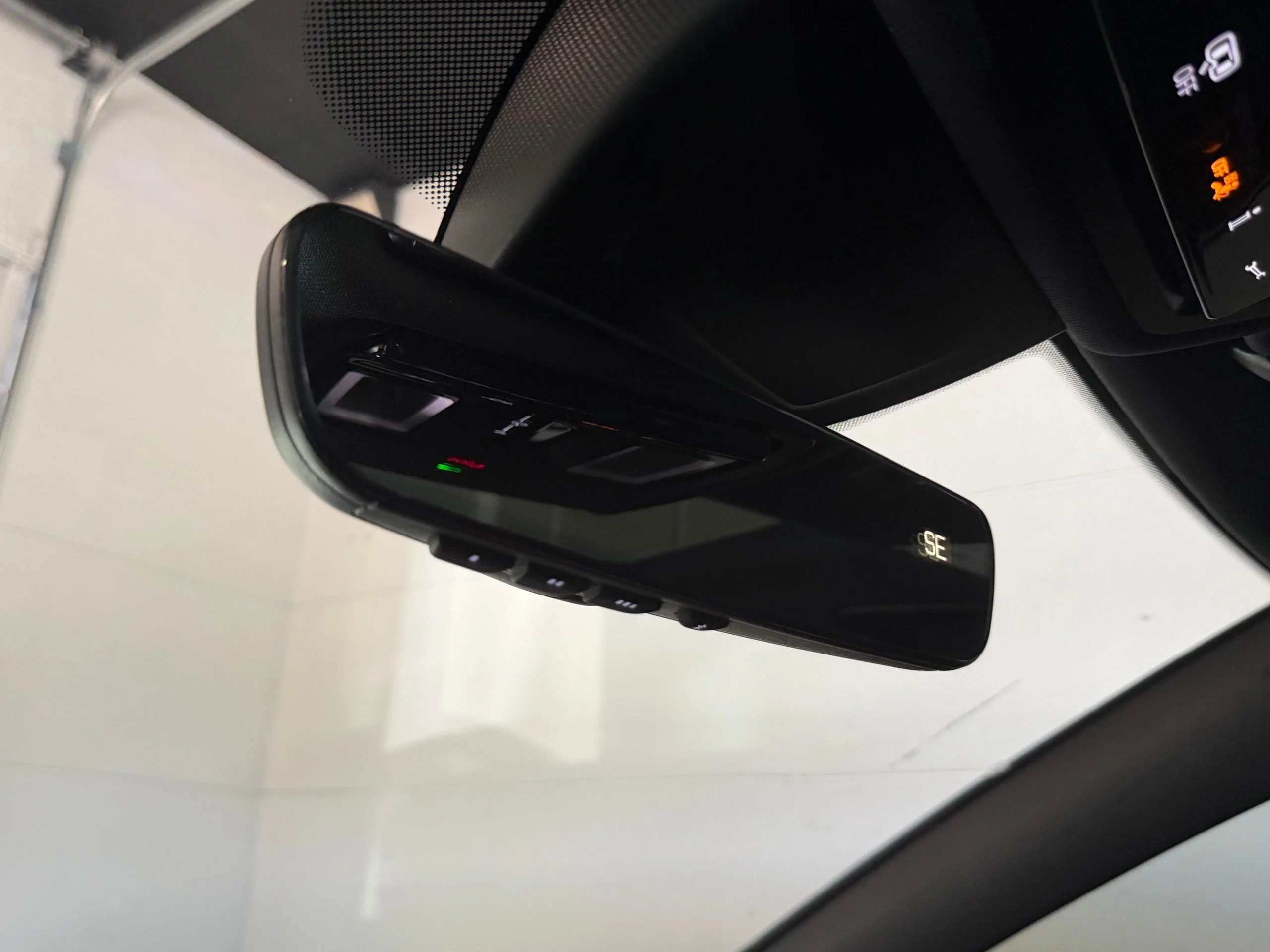 2025 Volkswagen Golf GTI SE - Photo 46