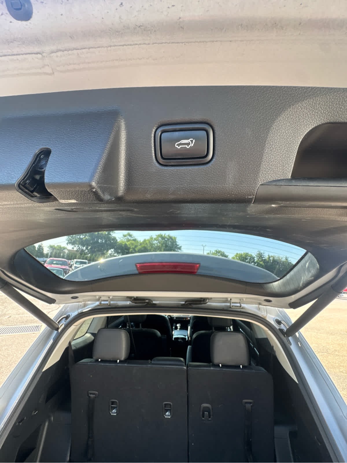 Used 2021 Wolf Gray Kia EX image 13
