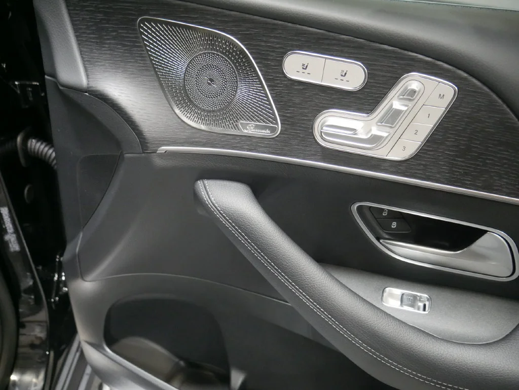New 2026 Obsidian Black Metallic Mercedes-Benz GLS 450 image 21