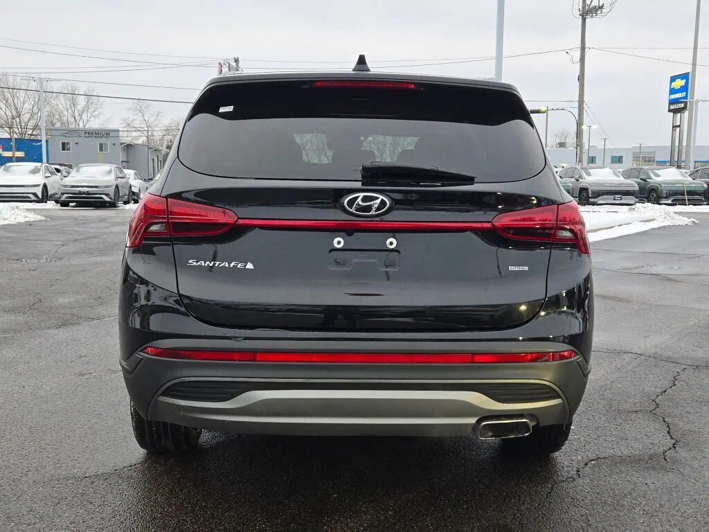 2023 Hyundai Santa Fe SE - Photo 14