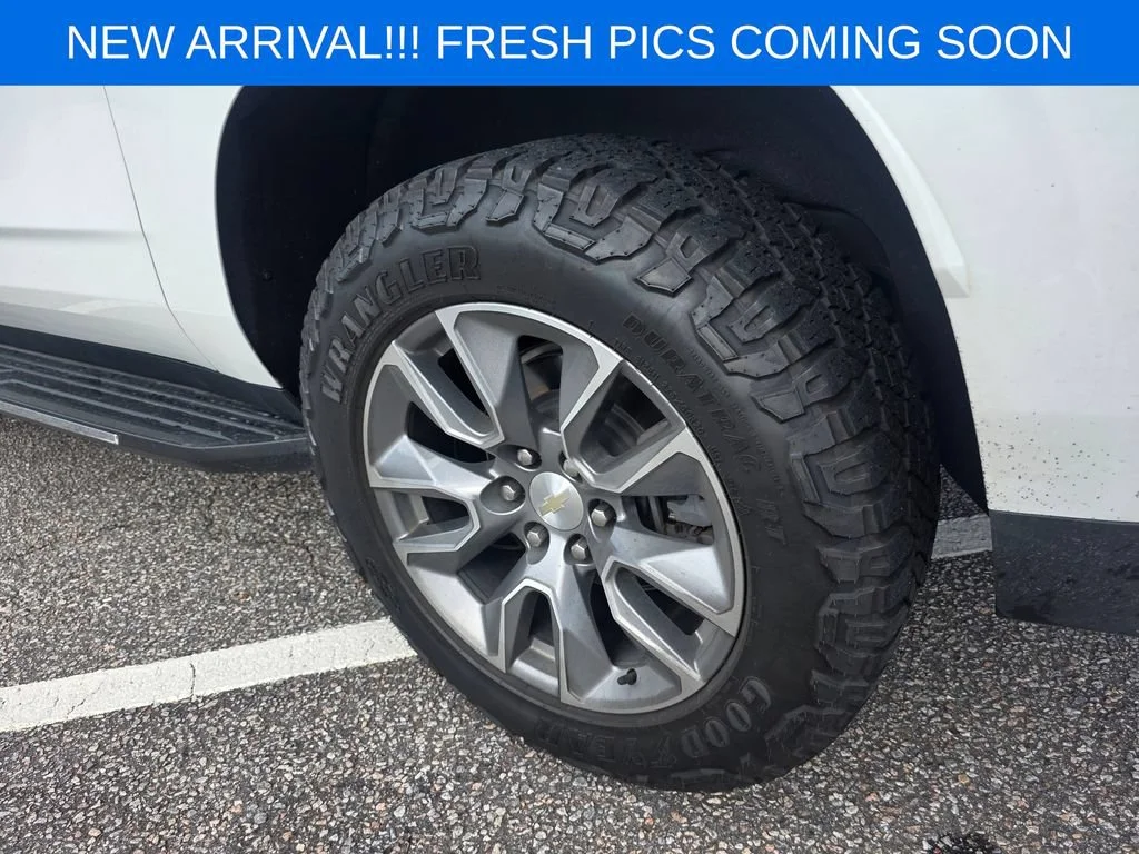 Used 2021 IRIDESCENT PEARL TRICOAT Chevrolet LT image 7