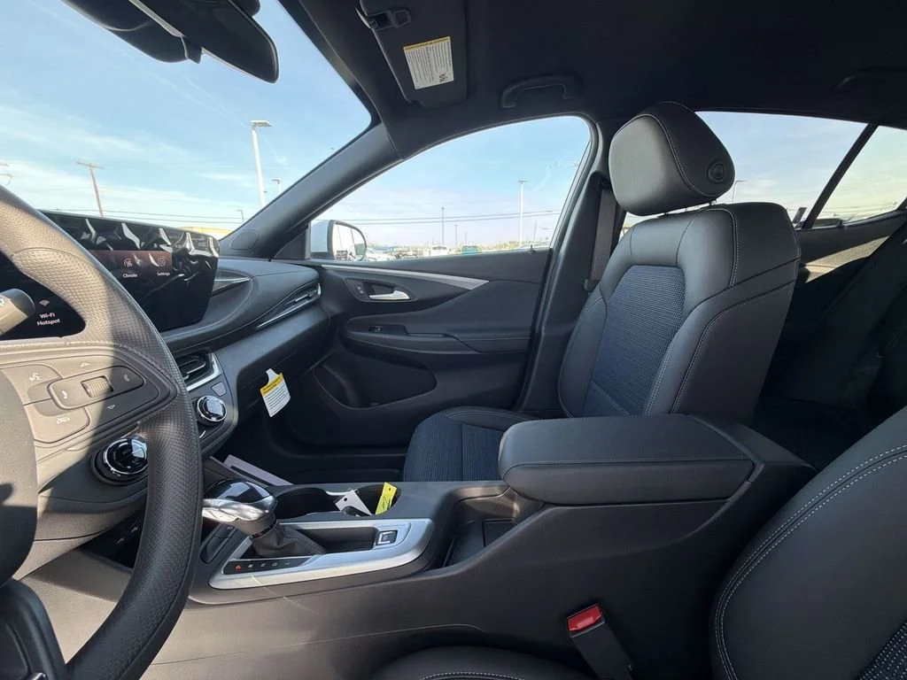 New 2026 Summit White Buick Preferred image 11