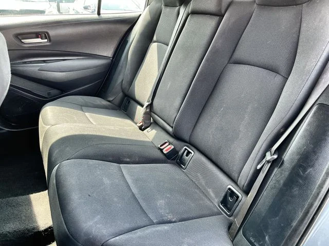 Used 2021  Toyota LE image 25