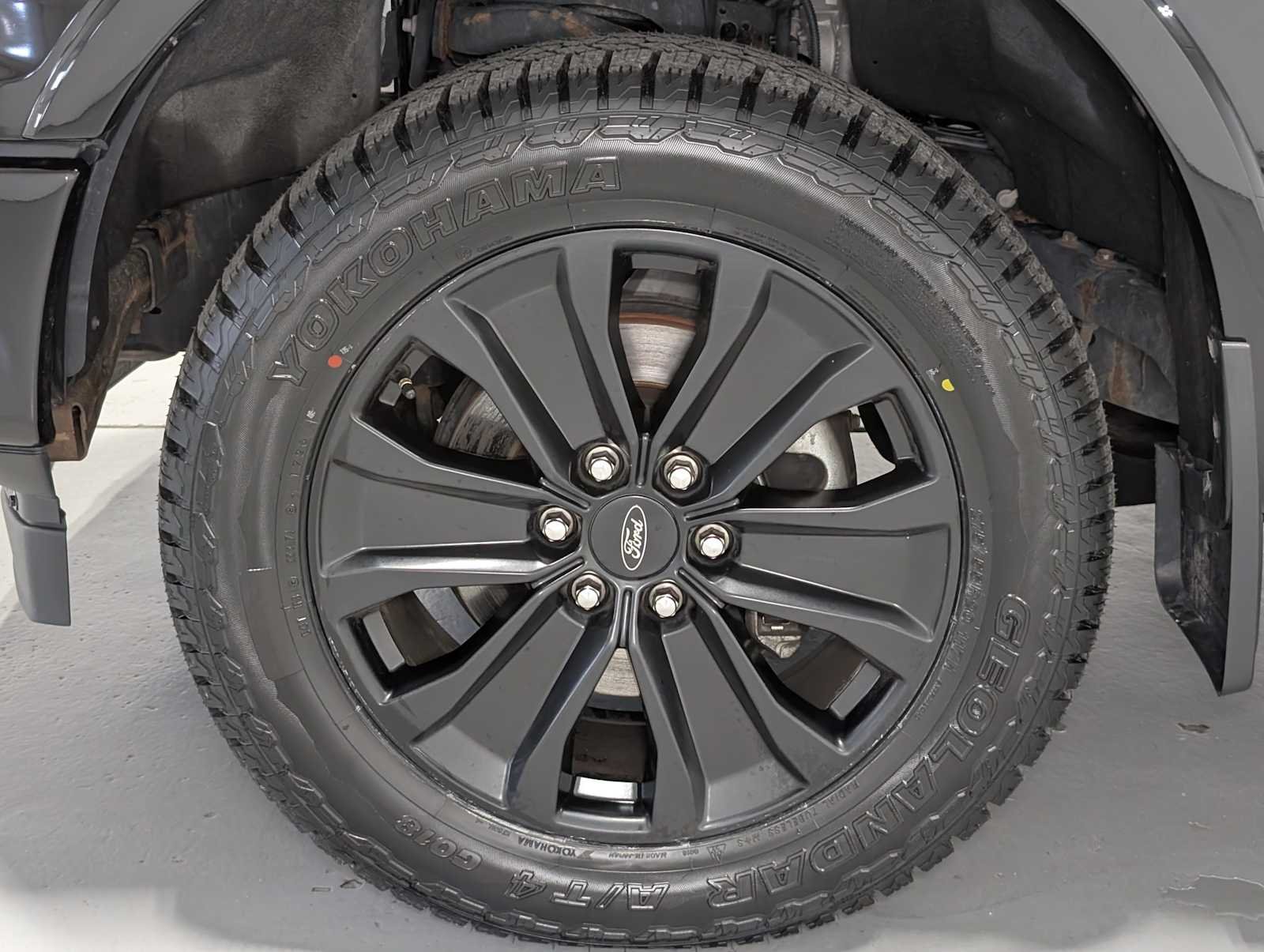 Used 2020 Agate Black Ford XLT image 3