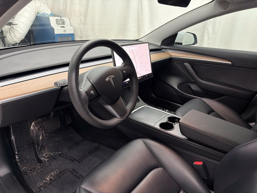 Used 2021 White Tesla Long Range image 14