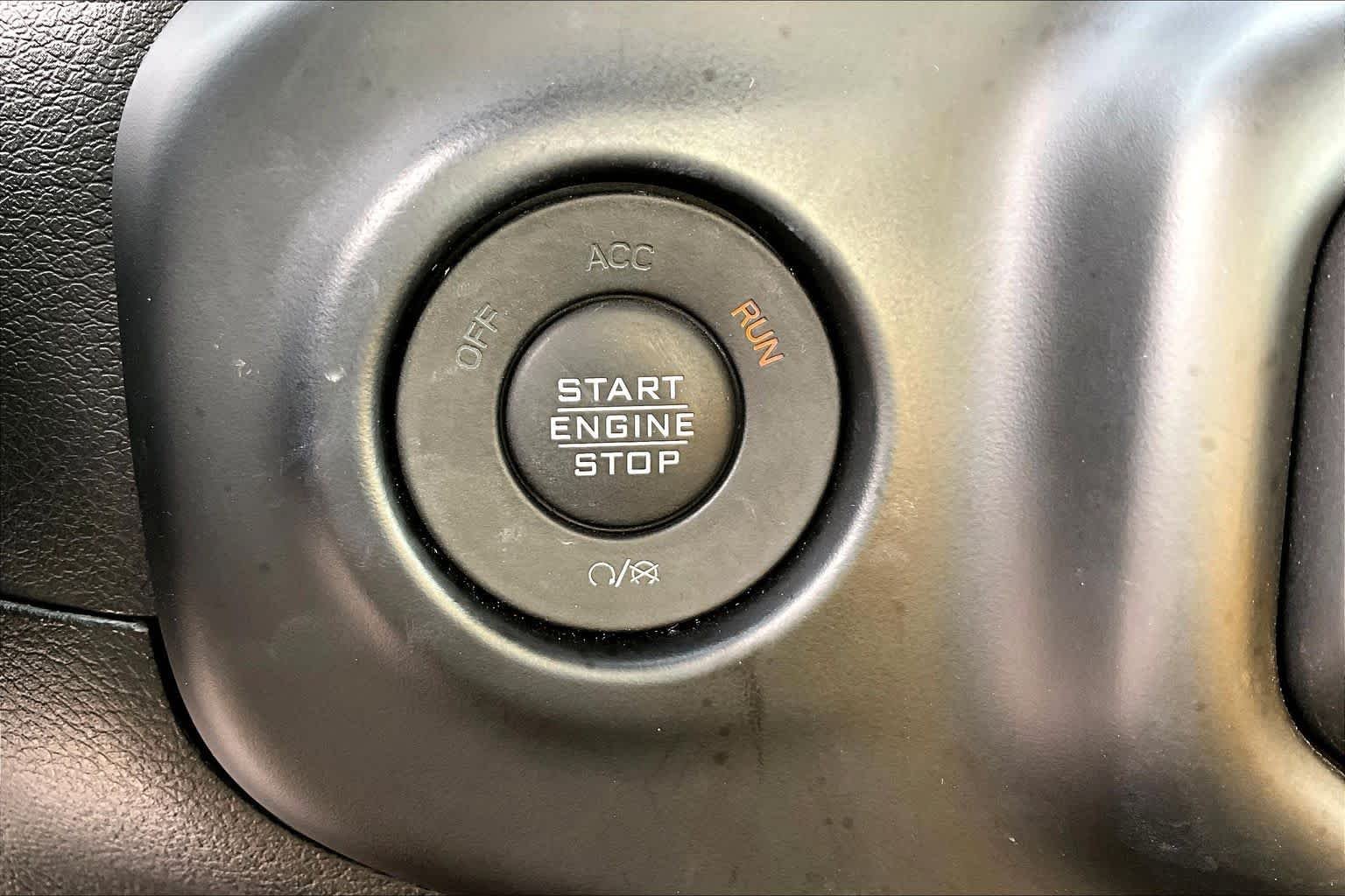 Used 2023 Bright White Clearcoat Jeep Overland image 31