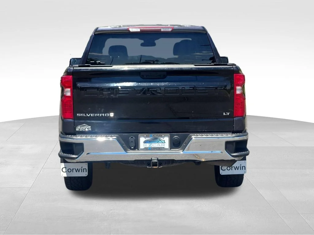Used 2023 Gray Chevrolet LT image 12