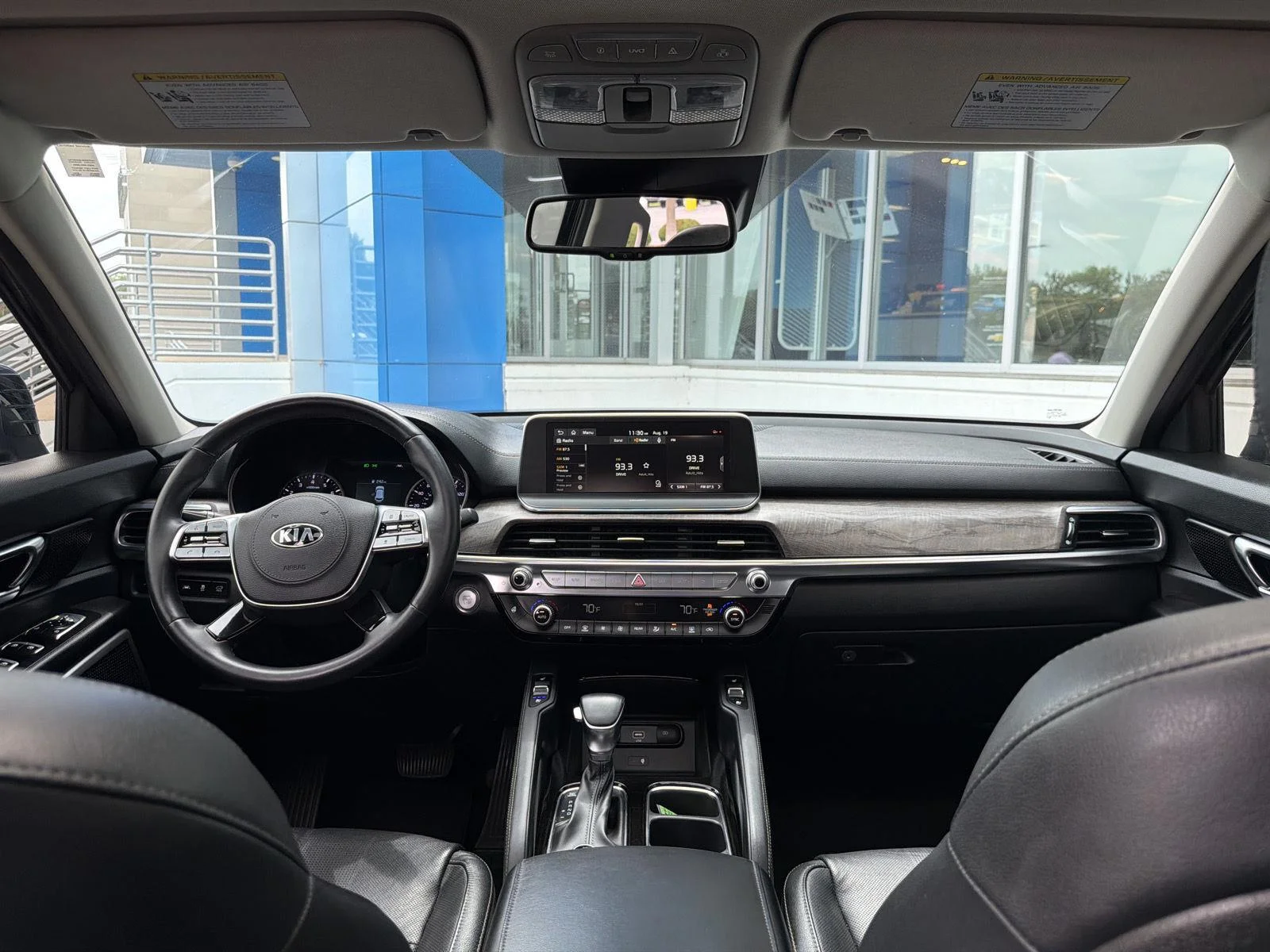 Used 2020 Ebony Black Kia EX image 23