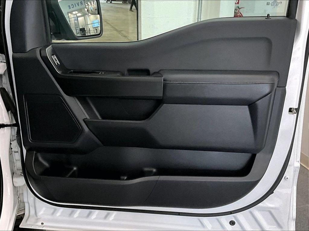 Used 2023 Oxford White Ford XL image 12