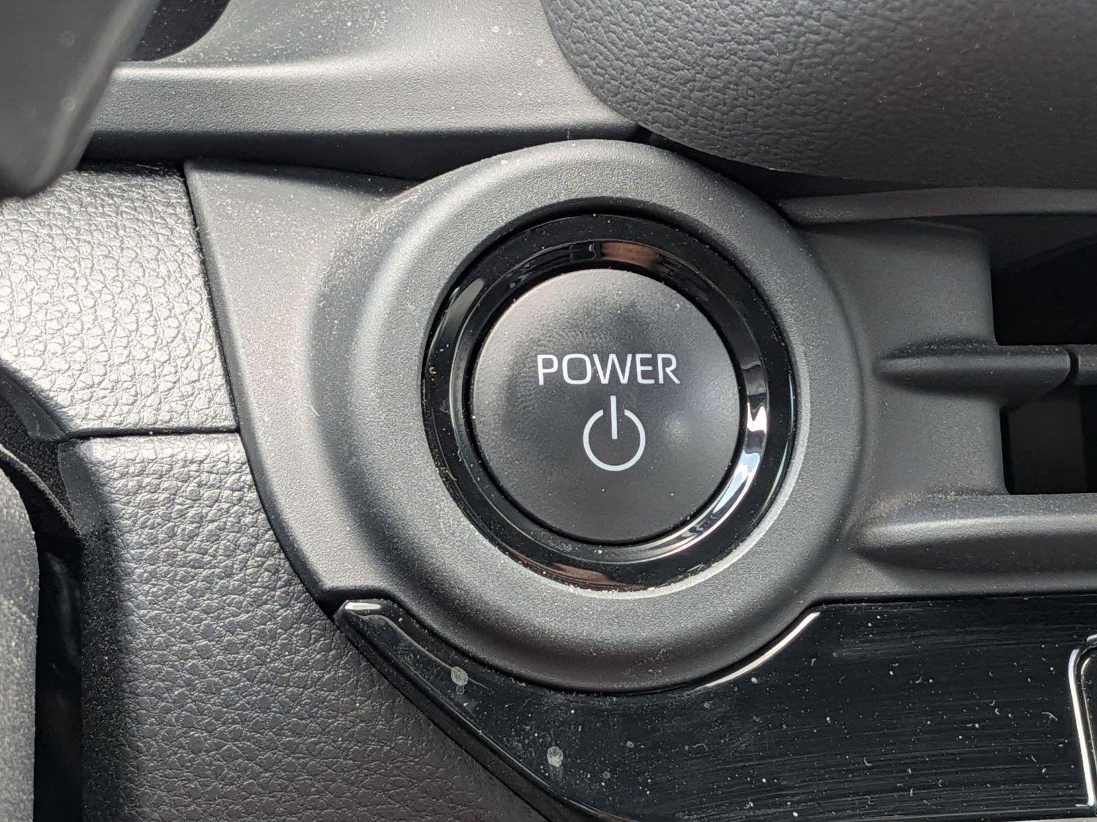 Used 2025 Oxygen White Toyota Limited image 25