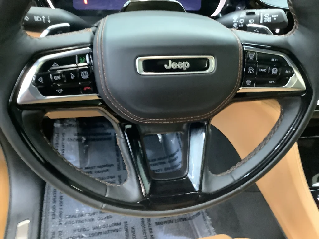 New 2026 Copper Shino Metallic Clear-Coat Exterior Paint Jeep Summit image 16