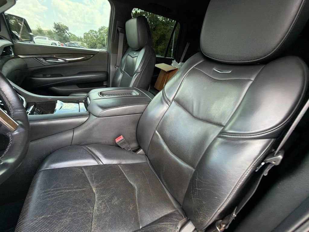 Used 2015 Black Raven Cadillac Platinum image 19