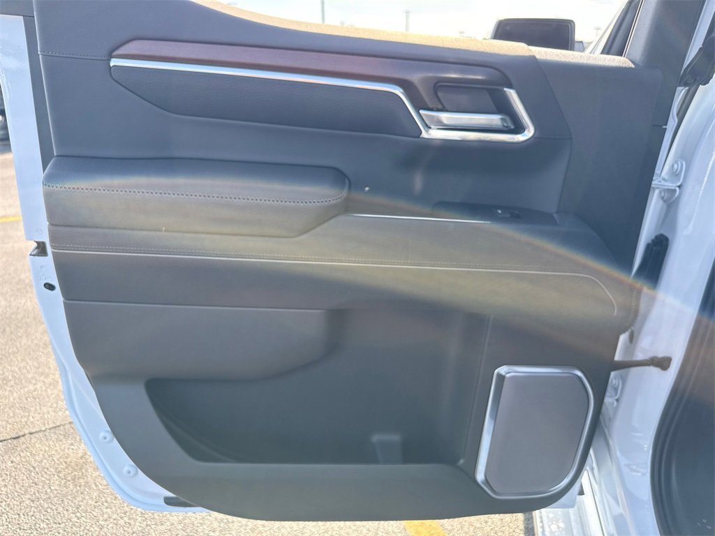 2026 GMC SIERRA - Image 31