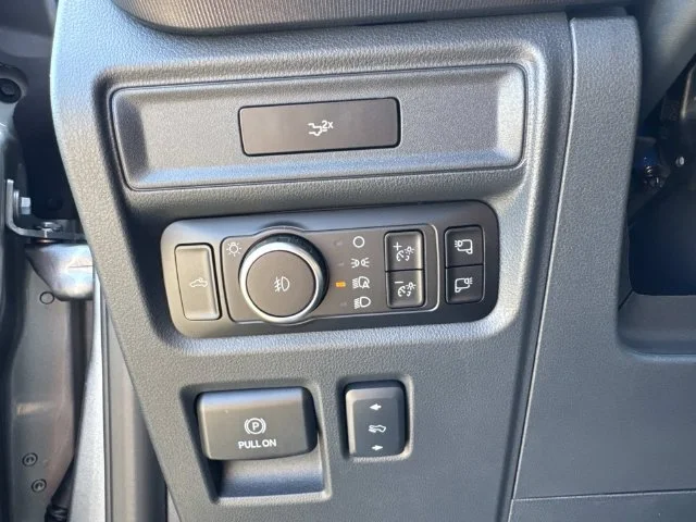 New 2026 Iconic Silver Metallic Ford Lariat® image 48