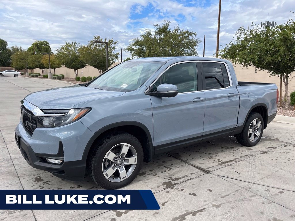 Used 2024 Gray Honda RTL image 1