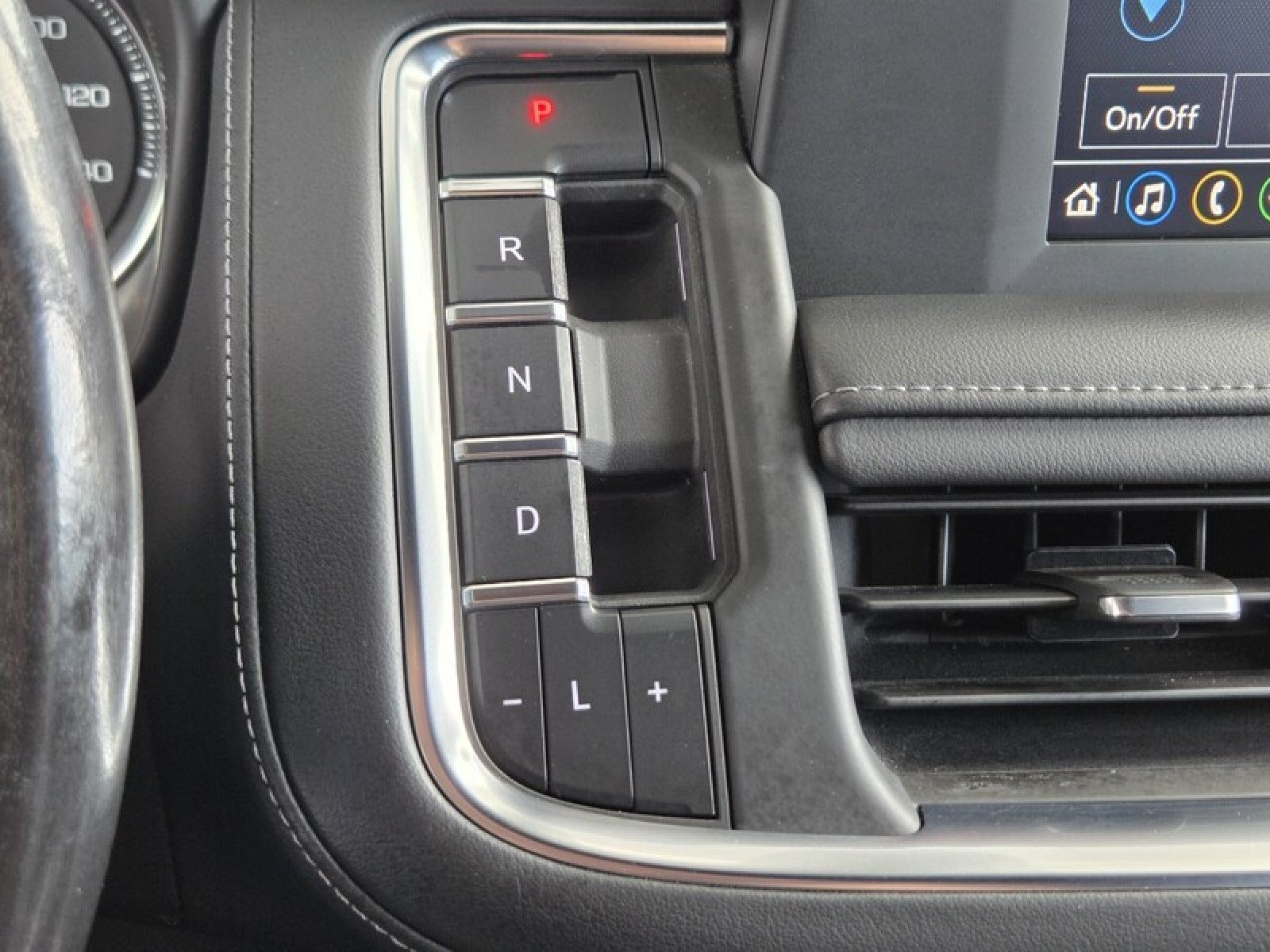 Used 2022 Black Chevrolet LS image 34