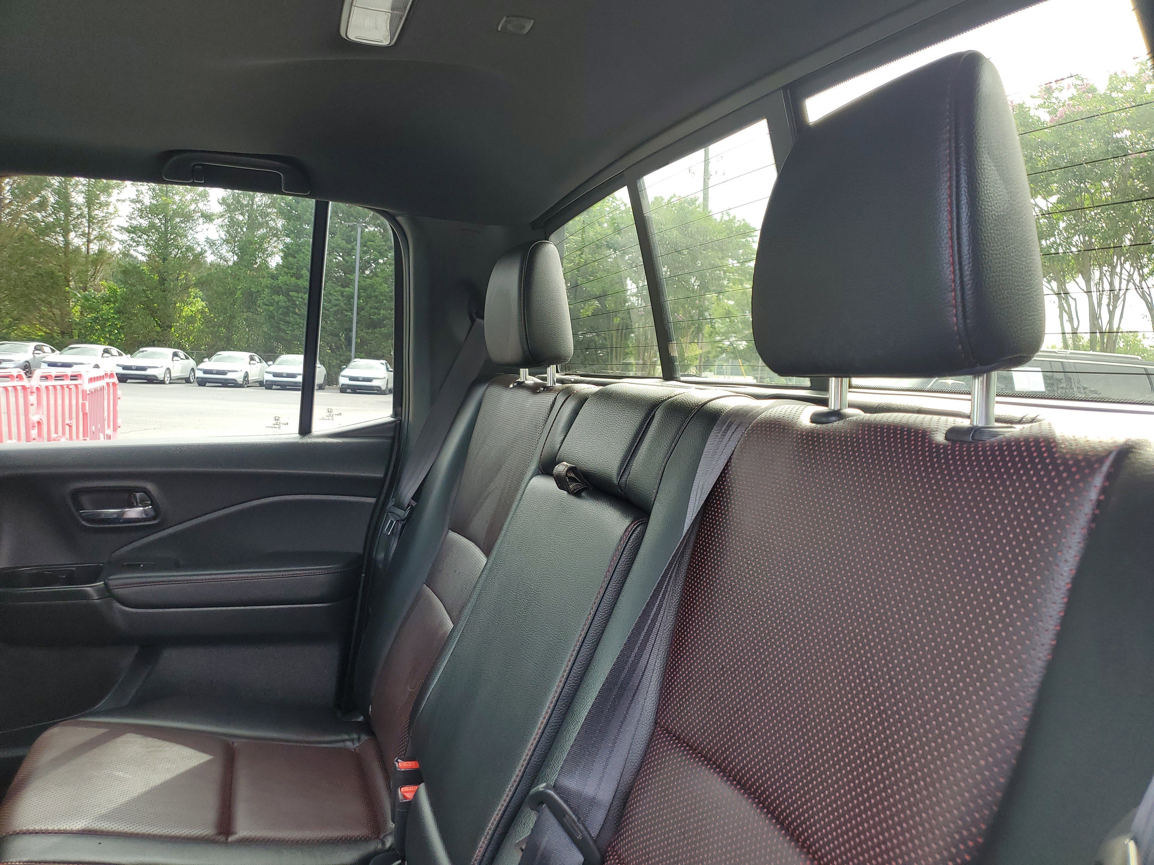 Used 2019 Crystal Black Pearl Honda Black Edition image 8
